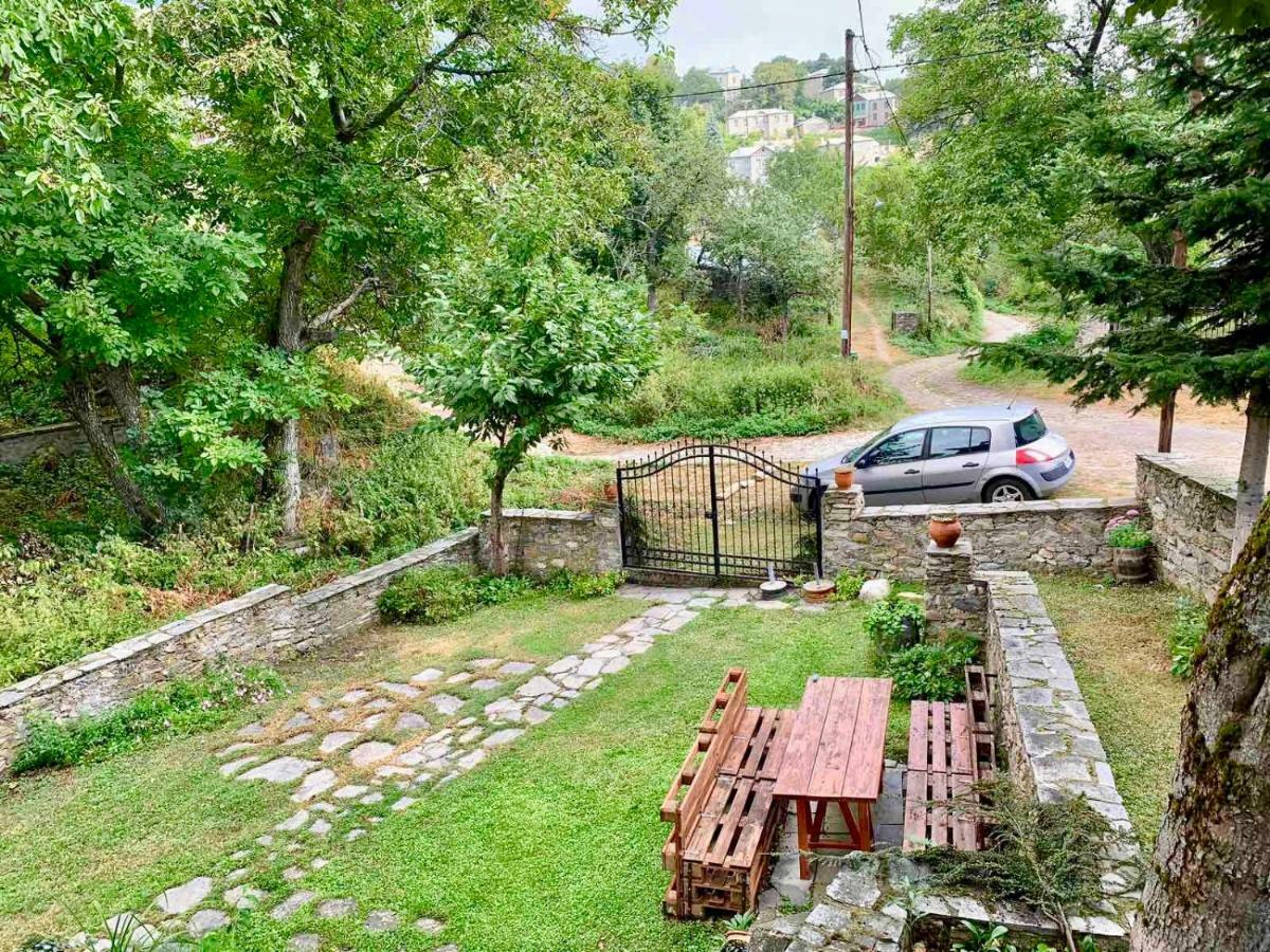 Πέτρινο Παραδοσιακό Σπίτι "Χιονάτη" Villa Nimfaíon Buitenkant foto